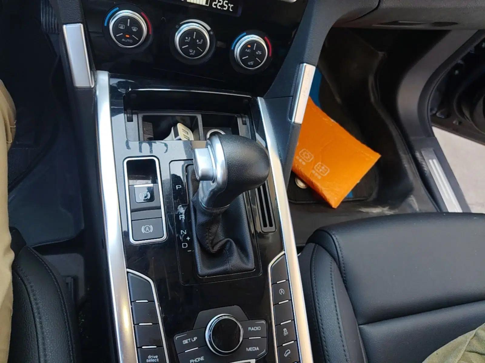 Haval H7 2016 Blue-Label H7 2.0T Automatic Elite Model — миниатюра 16