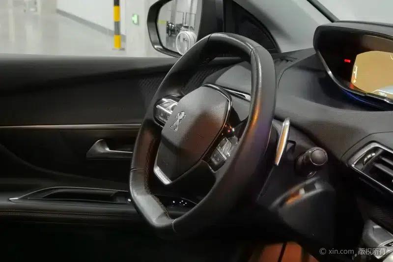 Peugeot 4008 2018 350THP Elite Edition — миниатюра 17