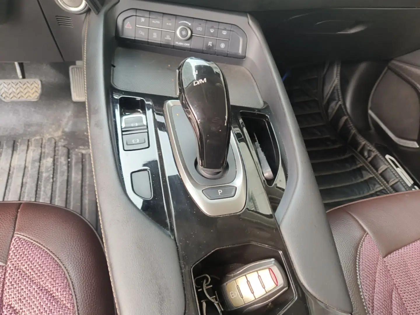 Haval F7x 2021 2.0T Two-Wheel Drive Smart & Trendy Edition — миниатюра 16