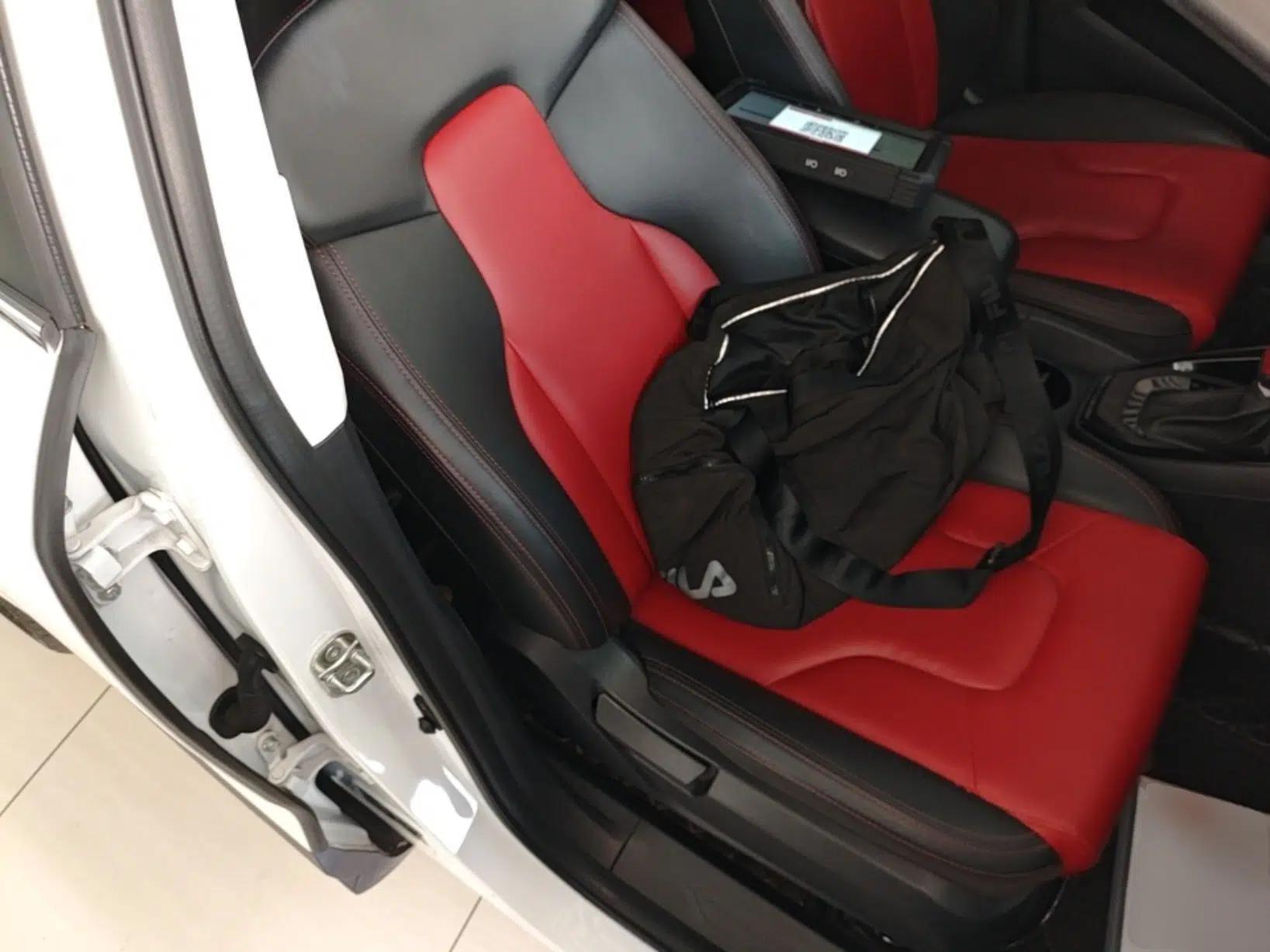 Haval H2s 2018 Blue Label 1.5T Dual-Clutch Fashion Edition — миниатюра 19