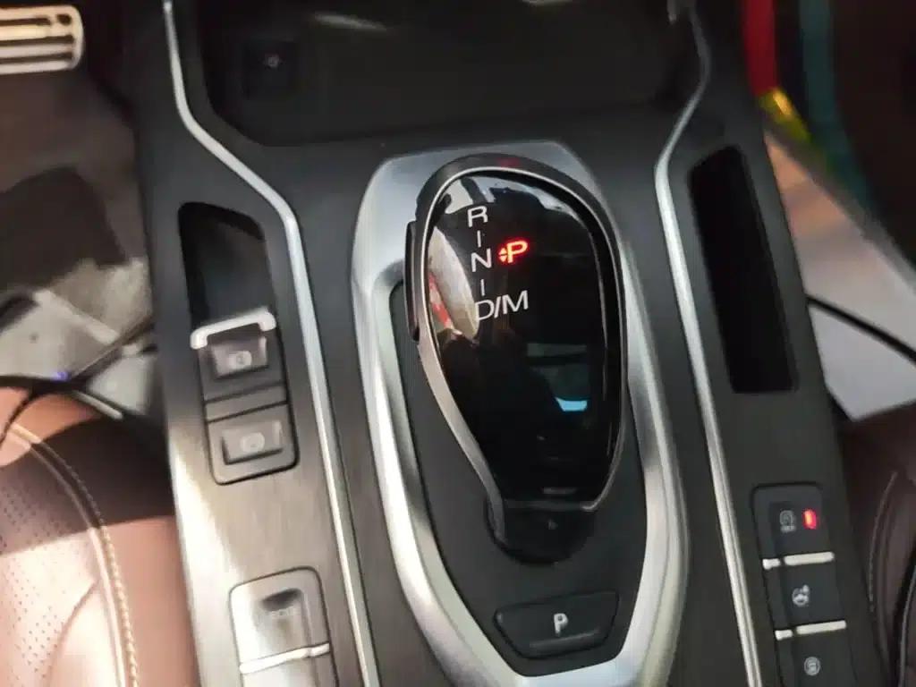 Wey VV6 2018 2.0T 2WD Flagship Edition (National V Emission Standard) — миниатюра 14