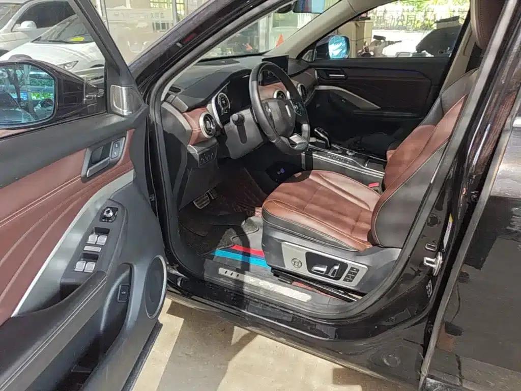 Wey VV6 2018 2.0T 2WD Flagship Edition (National V Emission Standard) — миниатюра 15