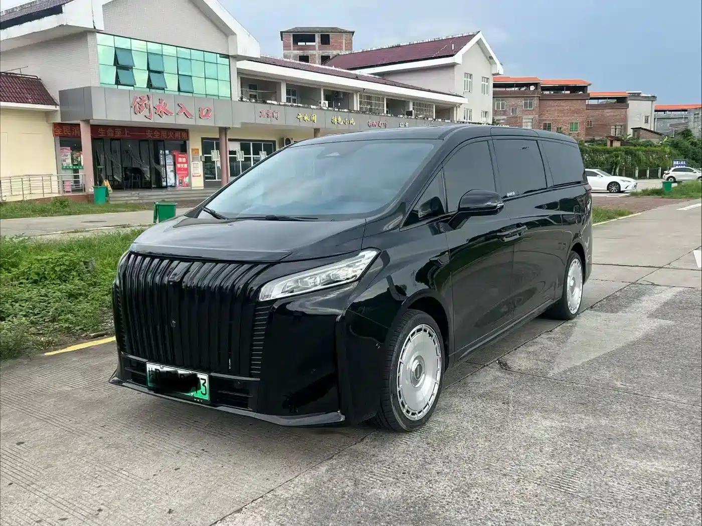 Weipai Gaoshan 2023 4WD Executive Extended Edition — миниатюра 1