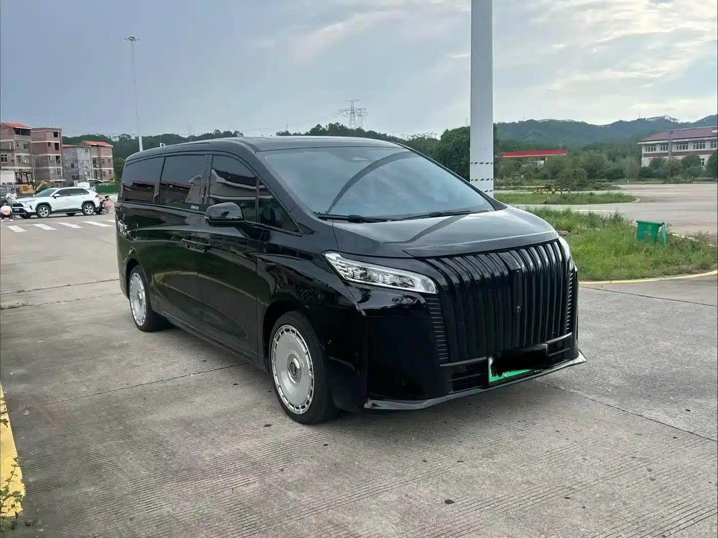 Weipai Gaoshan 2023 4WD Executive Extended Edition — миниатюра 3