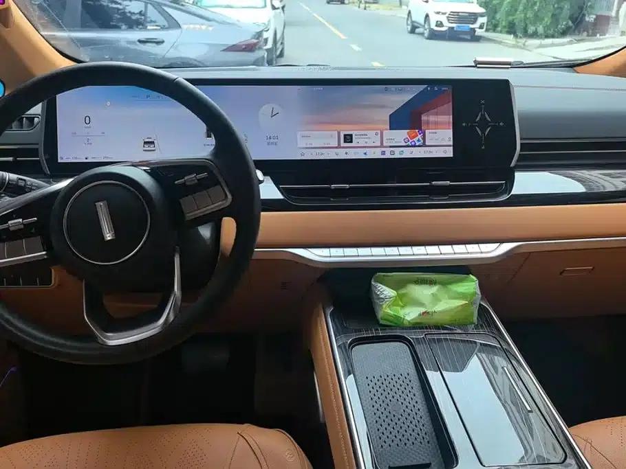 Weipai Gaoshan 2023 4WD Executive Extended Edition — миниатюра 12