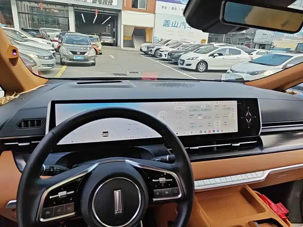 Weipai Gaoshan 2023 4WD Executive Extended Edition — миниатюра 10
