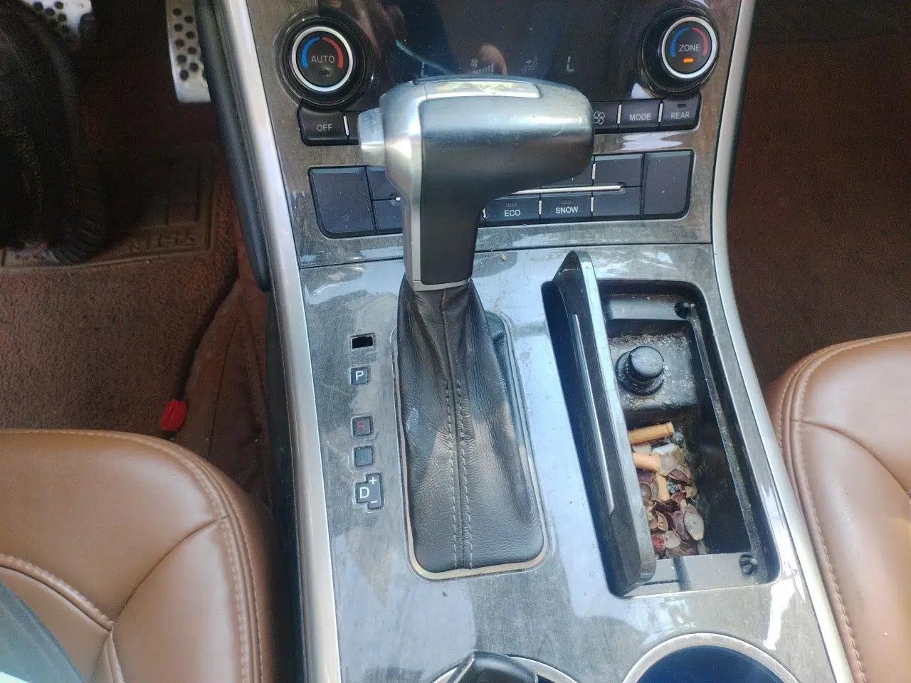 Haval H8 2015 2.0T Two-Wheel Drive Comfort Version — миниатюра 14