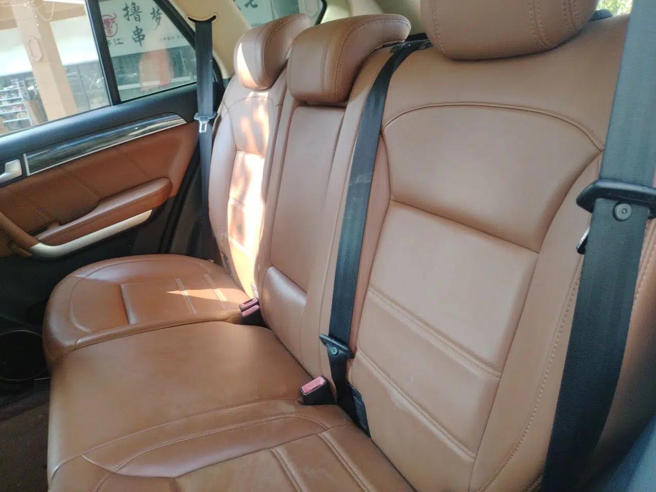 Haval H8 2015 2.0T Two-Wheel Drive Comfort Version — миниатюра 17