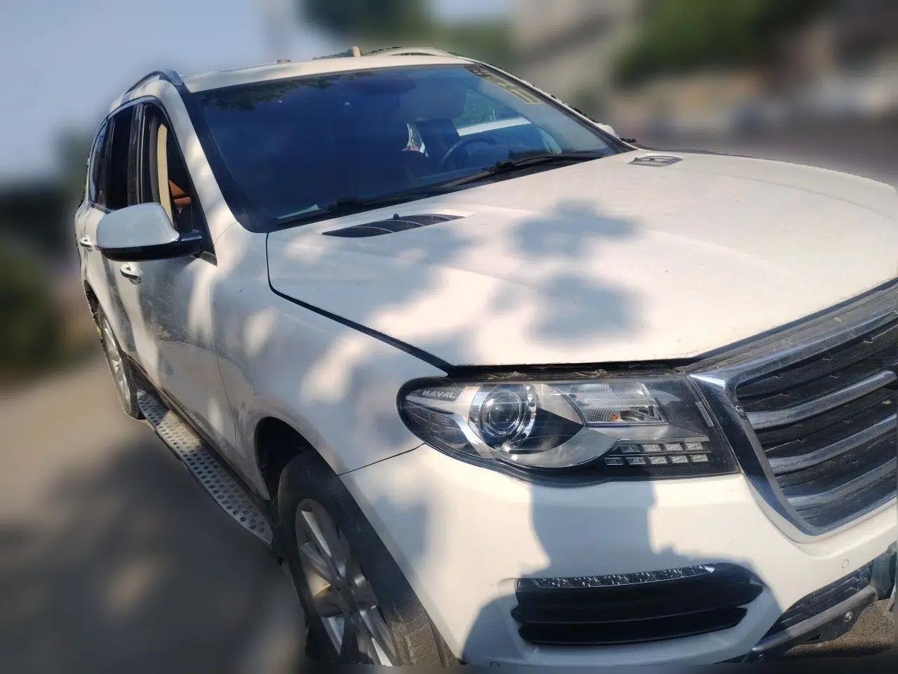 Haval H8 2015 2.0T Two-Wheel Drive Comfort Version — миниатюра 3