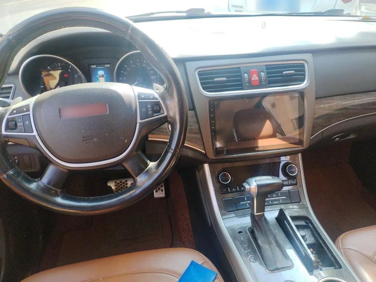 Haval H8 2015 2.0T Two-Wheel Drive Comfort Version — миниатюра 9
