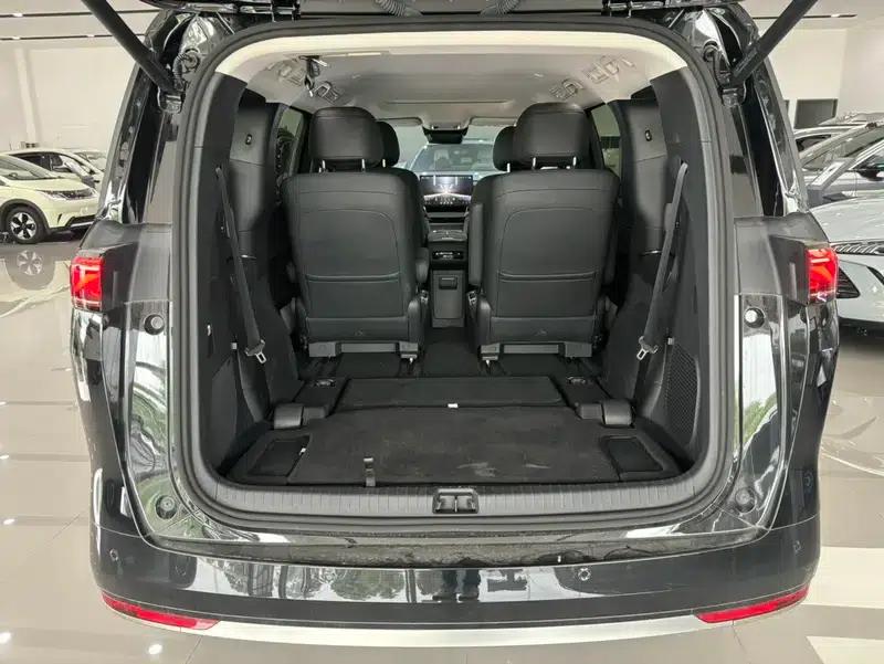 BYD M9 2025 1060 Navigator Edition — миниатюра 26
