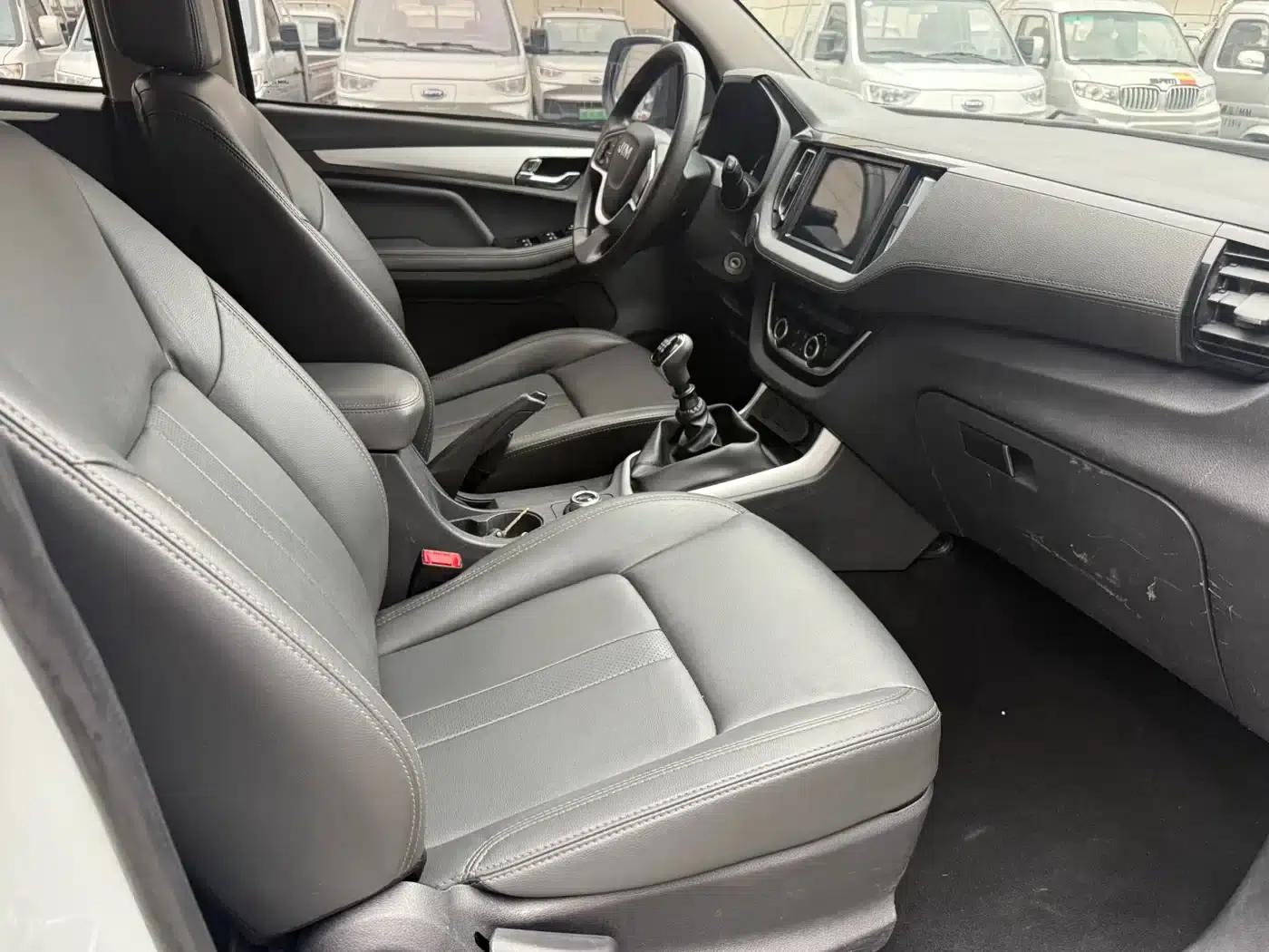 RE-MAX Ruimai 2023 2.5T Diesel Manual 4WD Superb Edition Standard Wheelbase — миниатюра 11