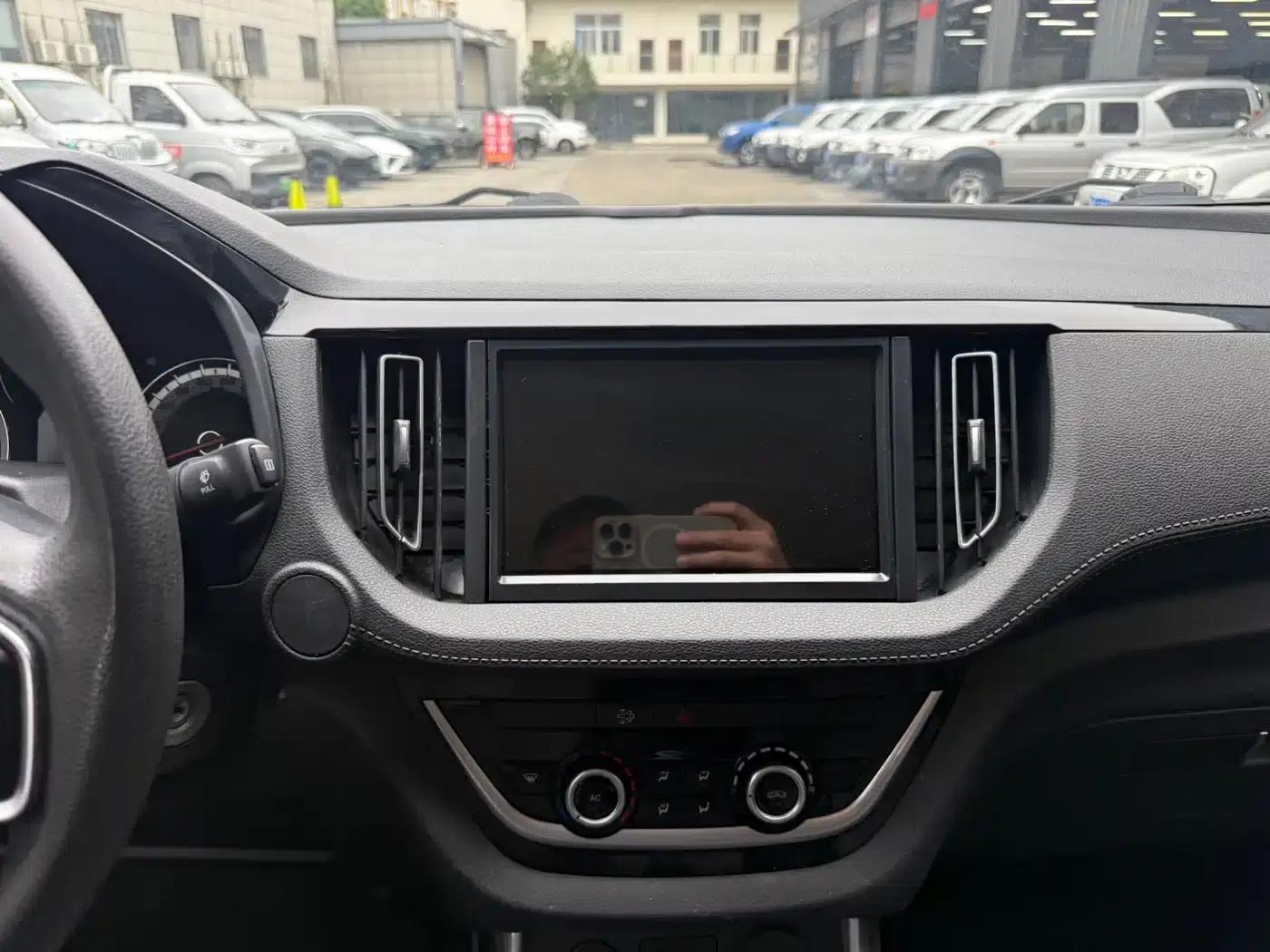 RE-MAX Ruimai 2023 2.5T Diesel Manual 4WD Superb Edition Standard Wheelbase — миниатюра 7