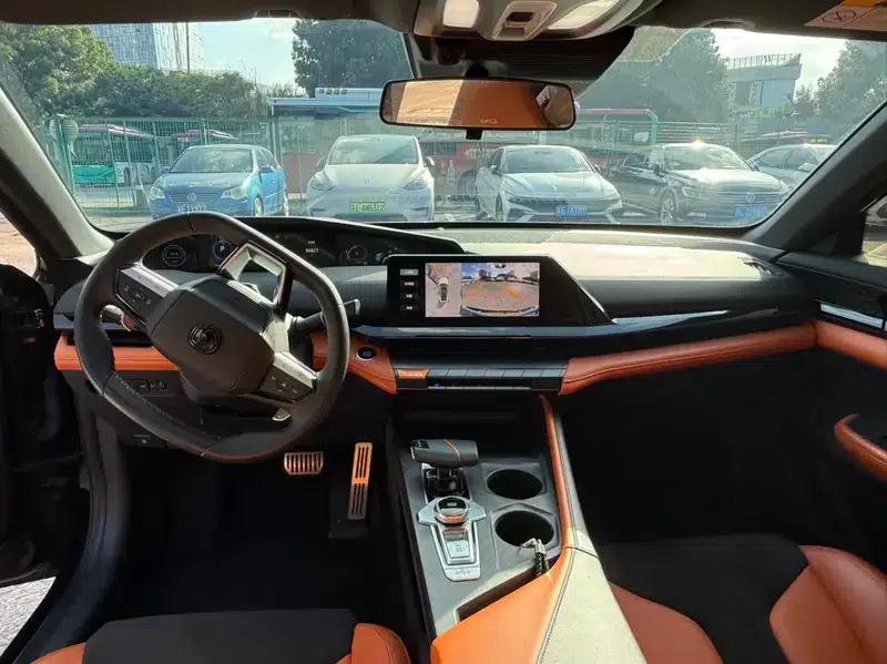 Changan UNI-V 2022 1.5T Sport Edition — миниатюра 7