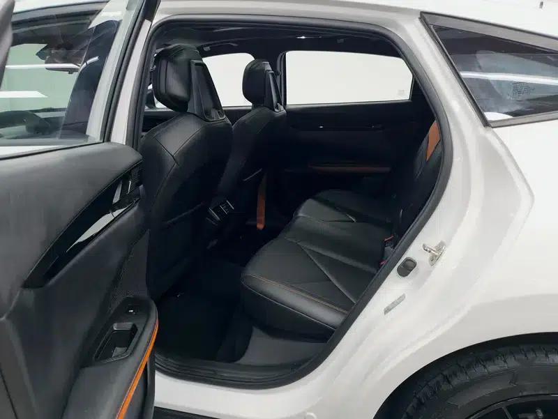 Changan UNI-V 2022 1.5T Premium Edition — миниатюра 18
