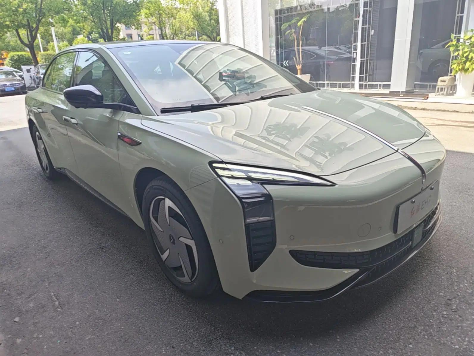 Hongqi EH7 2025 690 Smart Selection Edition — миниатюра 3