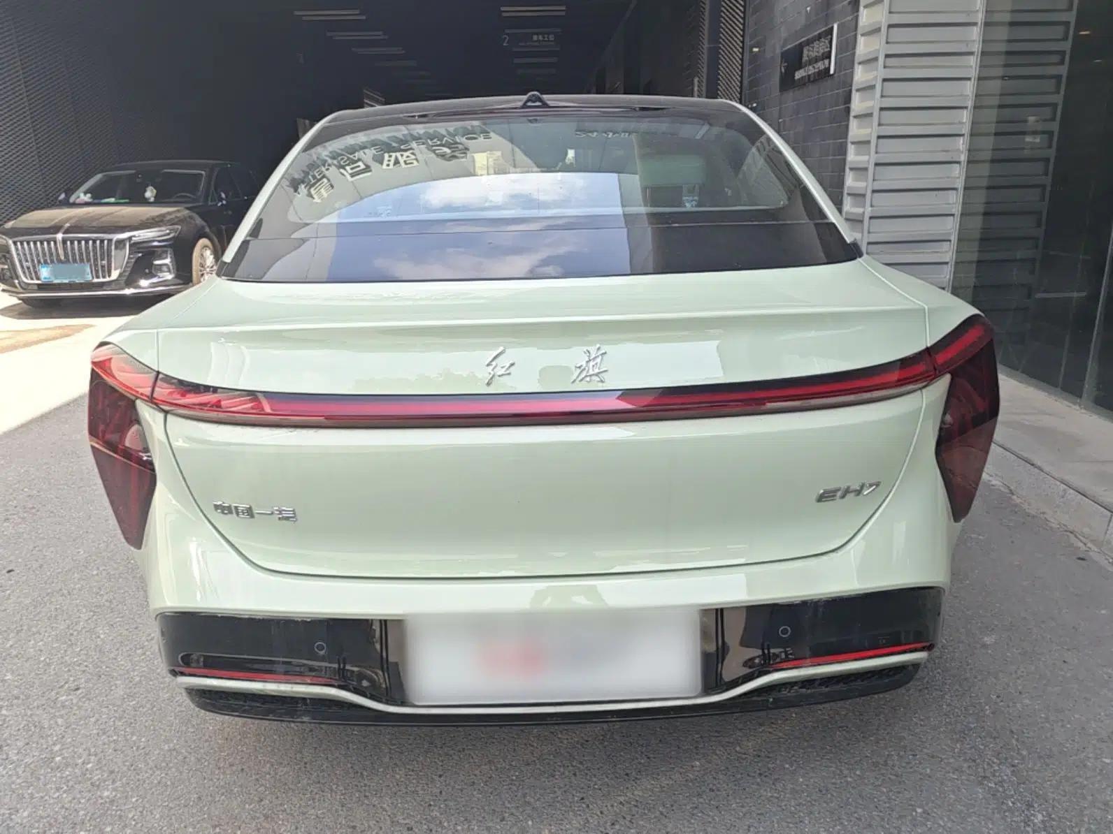 Hongqi EH7 2025 690 Smart Selection Edition — миниатюра 5