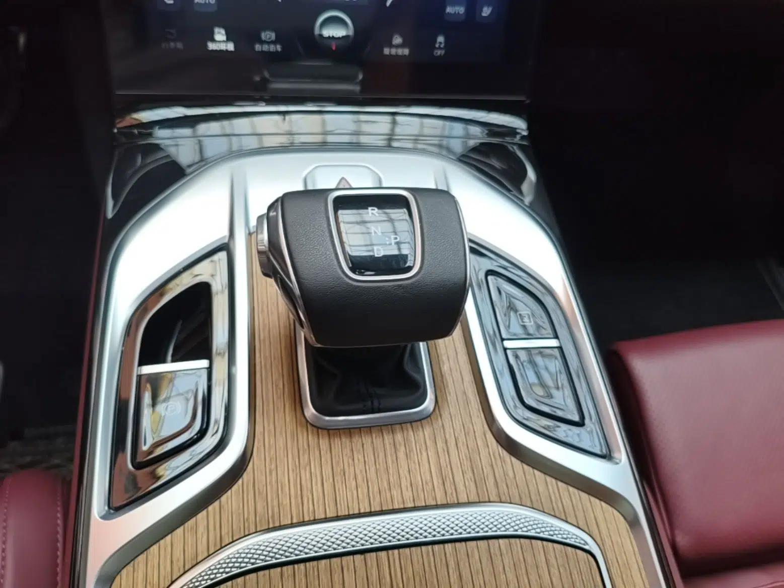 Hongqi E-HS9 2022 690 km Range Flagship Edition Six Seats — миниатюра 16