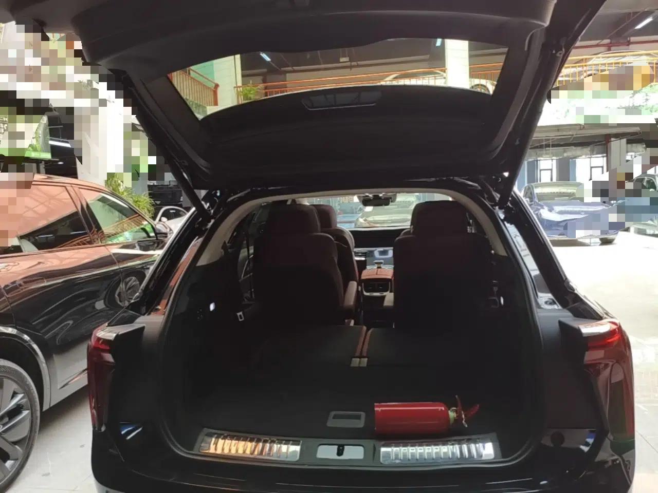 Hongqi E-HS9 2022 690 km Range Flagship Edition Six Seats — миниатюра 22