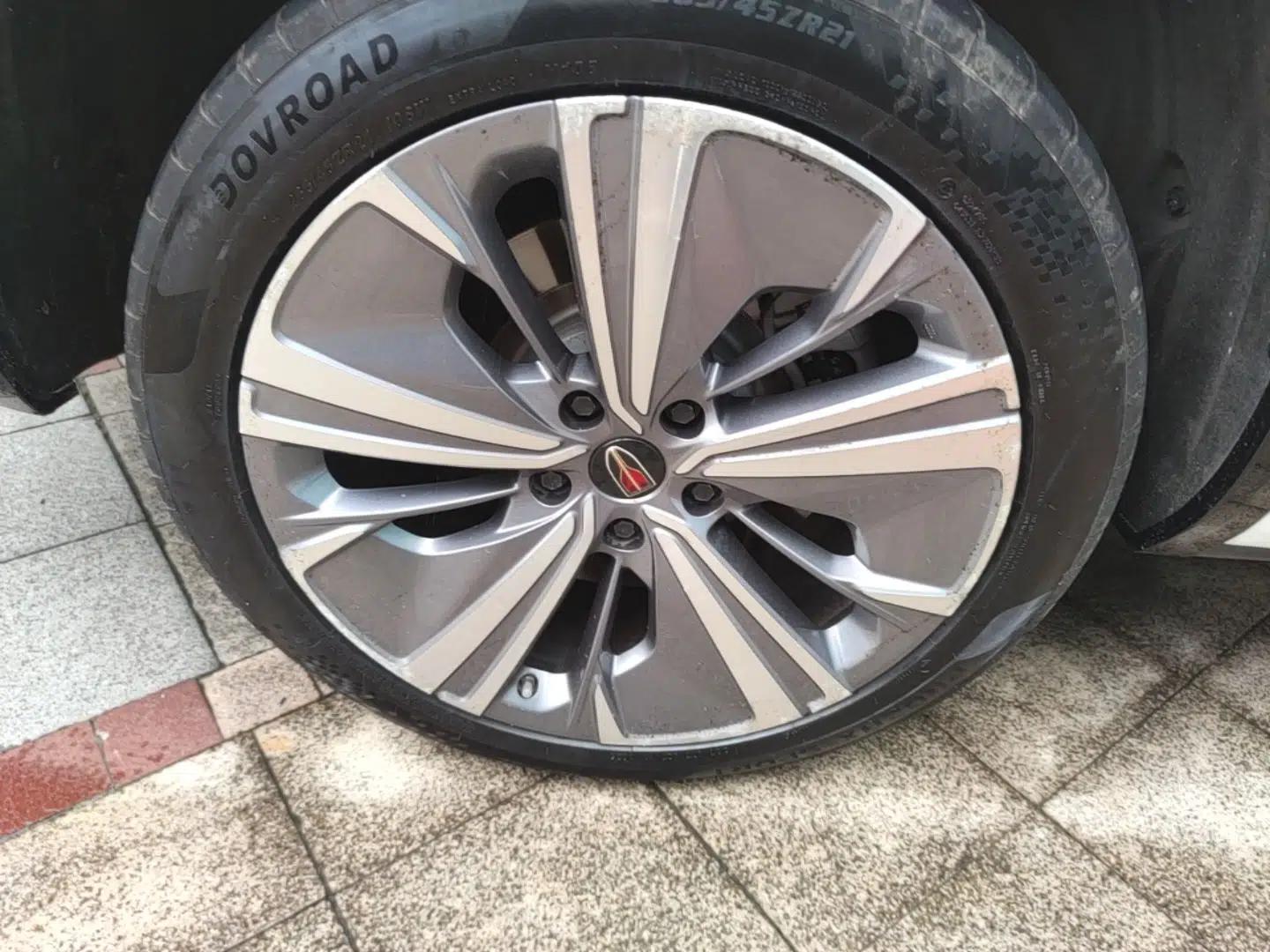 Hongqi E-HS9 2021 510 km Range Flagway Edition Six Seats — миниатюра 11