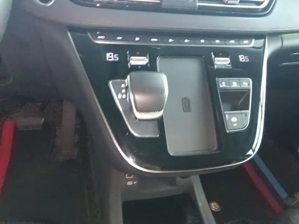 Hongqi HQ9 2023 2.0T Smart Connect Flagship Edition — миниатюра 16