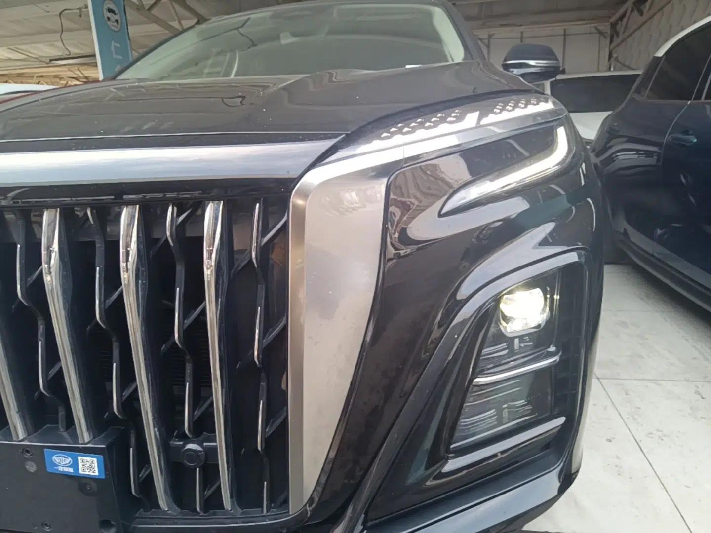Hongqi HS3 PHEV 2024 PHEV 115km Jingwei Edition — миниатюра 8