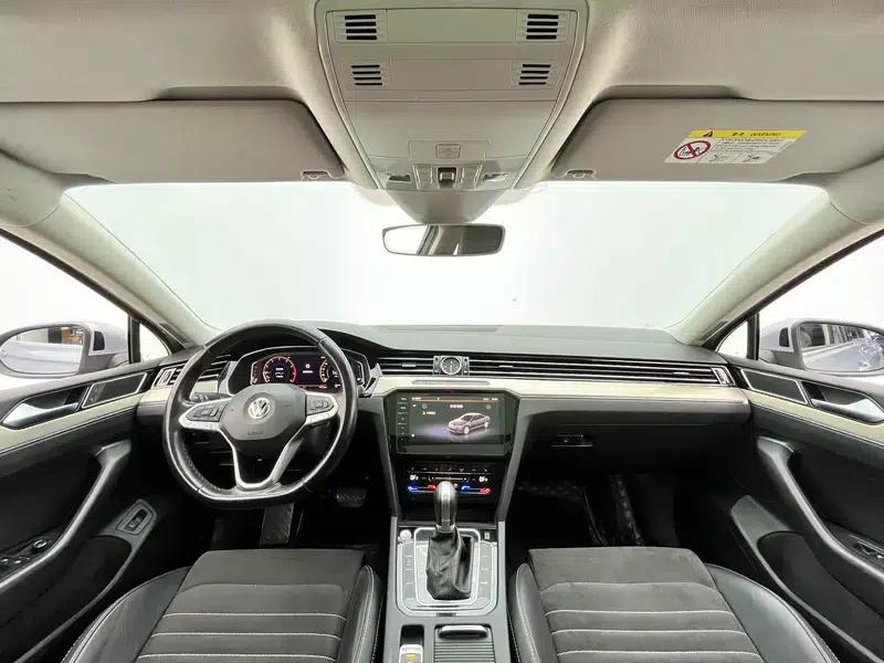 2020 Volkswagen Passat 380TSI DSG Luxury — миниатюра 14