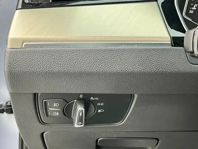 2020 Volkswagen Passat 380TSI DSG Luxury — миниатюра 18