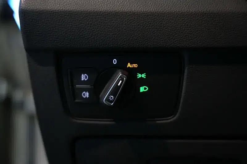 2017 Volkswagen Passat 330TSI DSG Luxury — миниатюра 21