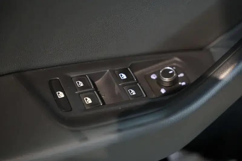 2017 Volkswagen Passat 330TSI DSG Luxury — миниатюра 27