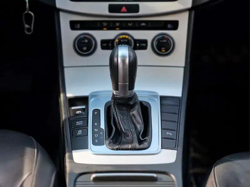 2016 Volkswagen Passat 1.8TSI Smart Comfort Edition — миниатюра 14