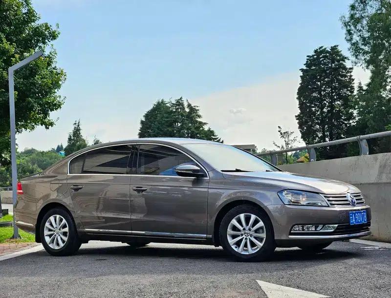 2016 Volkswagen Passat 1.8TSI Smart Comfort Edition — миниатюра 3