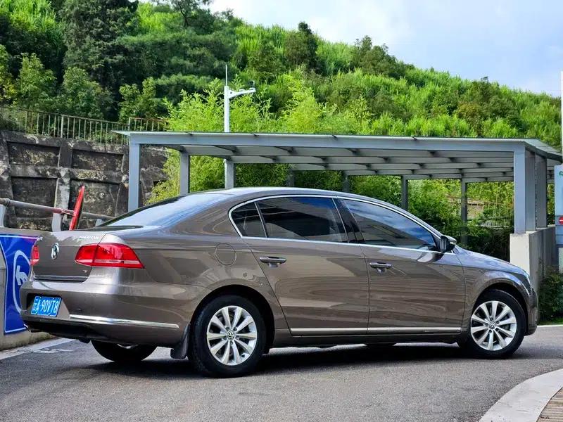 2016 Volkswagen Passat 1.8TSI Smart Comfort Edition — миниатюра 5