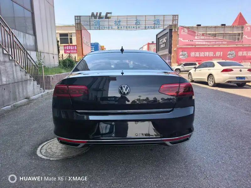 2022 Volkswagen Magotan PHEV Luxury Edition — миниатюра 5