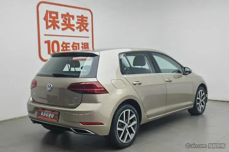 2018 Golf 230TSI Automatic Luxury — миниатюра 4