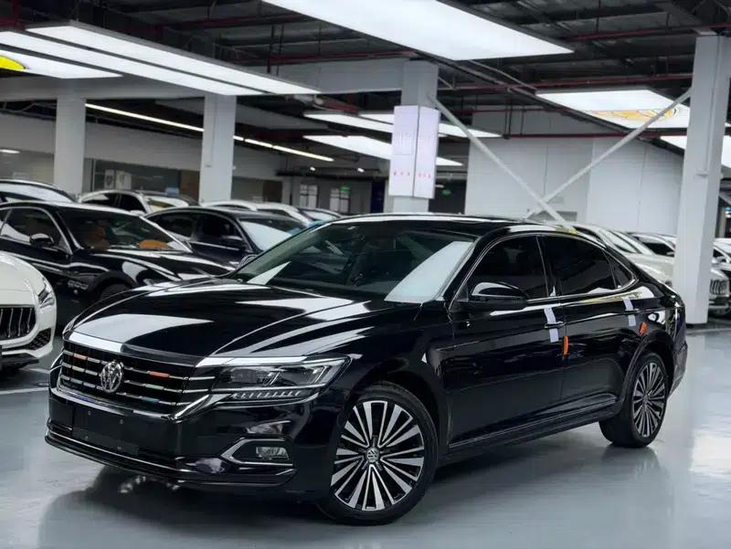 2019 Volkswagen Passat 330TSI Luxury Edition (China VI Emission Standard) — миниатюра 1