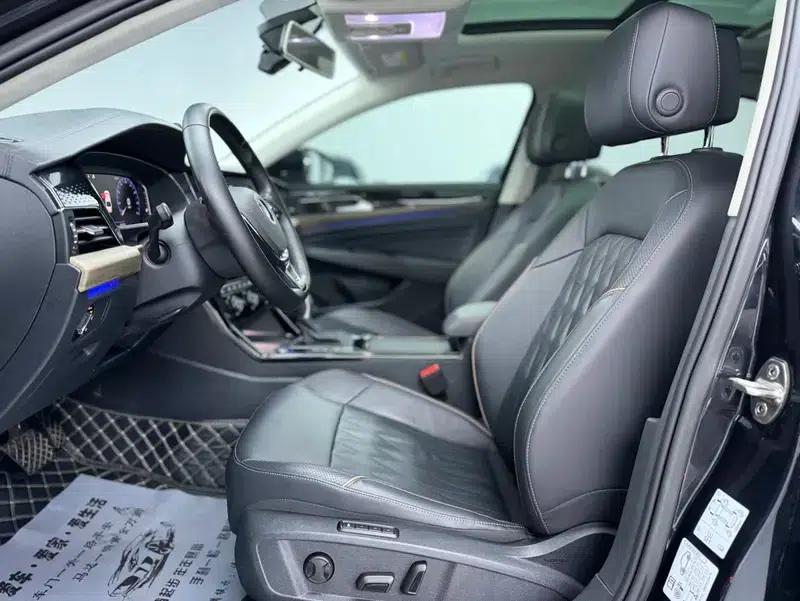 2019 Volkswagen Passat 330TSI Luxury Edition (China VI Emission Standard) — миниатюра 11