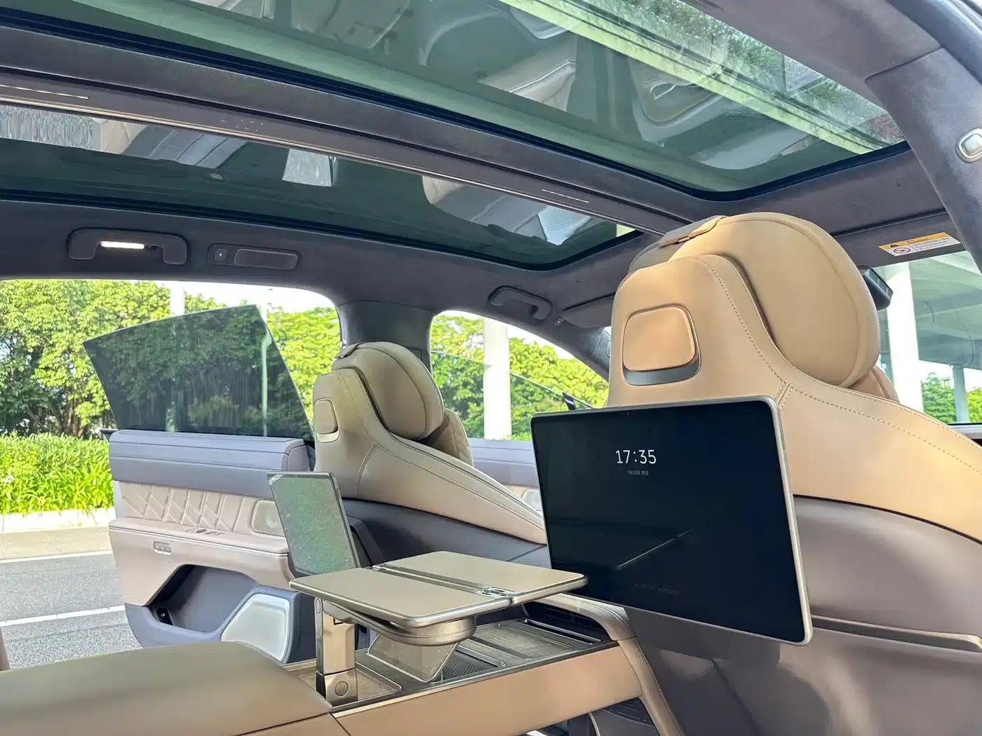 NIO ET9 2025 102kWh Signature Edition — миниатюра 9