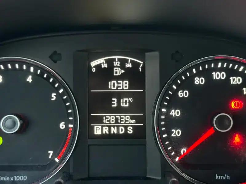 2011 Volkswagen Lavida 1.6L Automatic Premium Edition — миниатюра 11