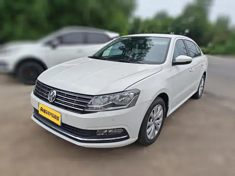 2017 Volkswagen Lavida 1.6L Automatic Comfort Edition — миниатюра 1