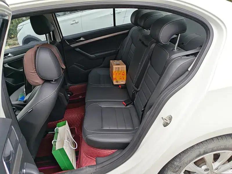 2017 Volkswagen Lavida 1.6L Automatic Comfort Edition — миниатюра 9