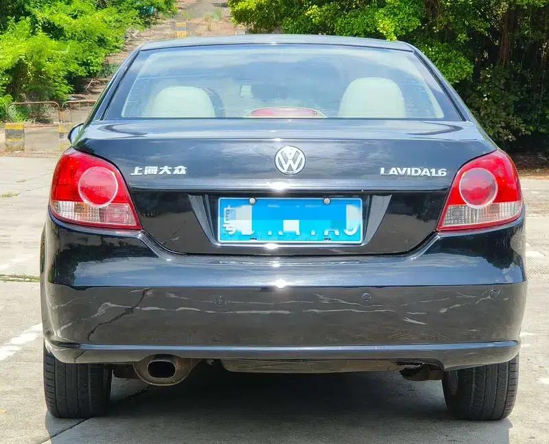 Lavida 2008 1.6L Automatic Premium Edition — миниатюра 5