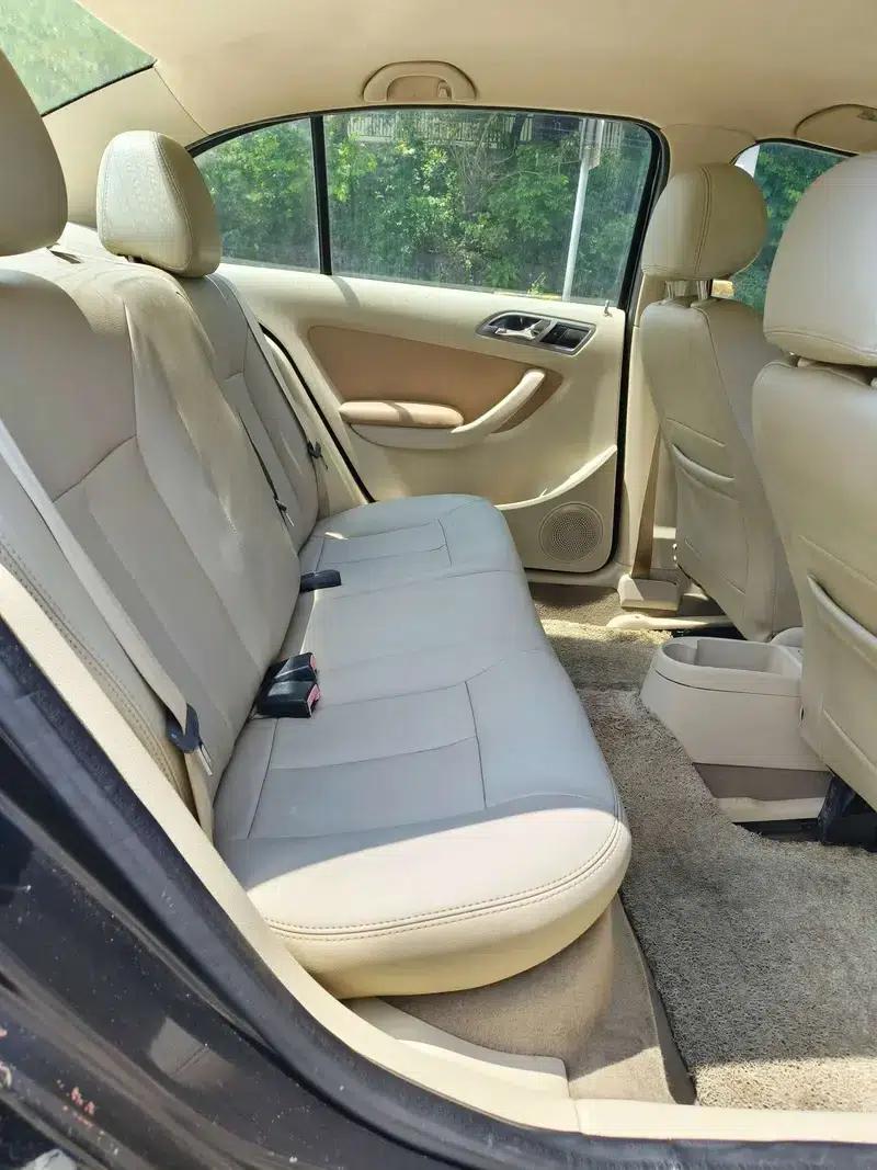 Lavida 2008 1.6L Automatic Premium Edition — миниатюра 9
