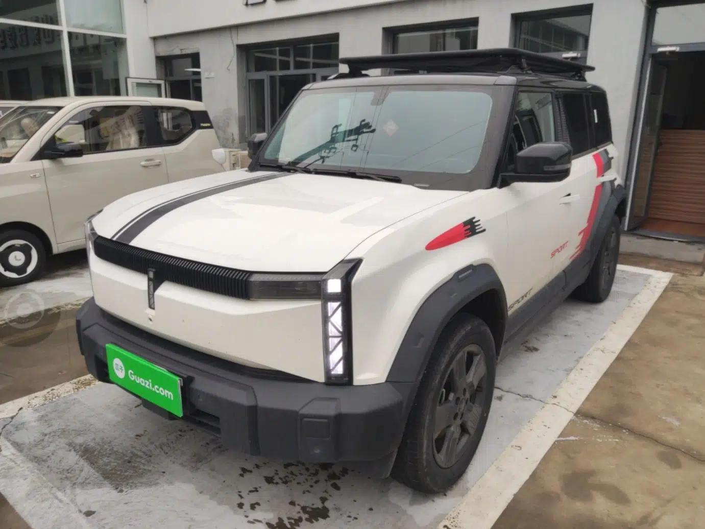 iCAR 03 2024 401km Two-Wheel Drive Standard Advanced Version — миниатюра 1