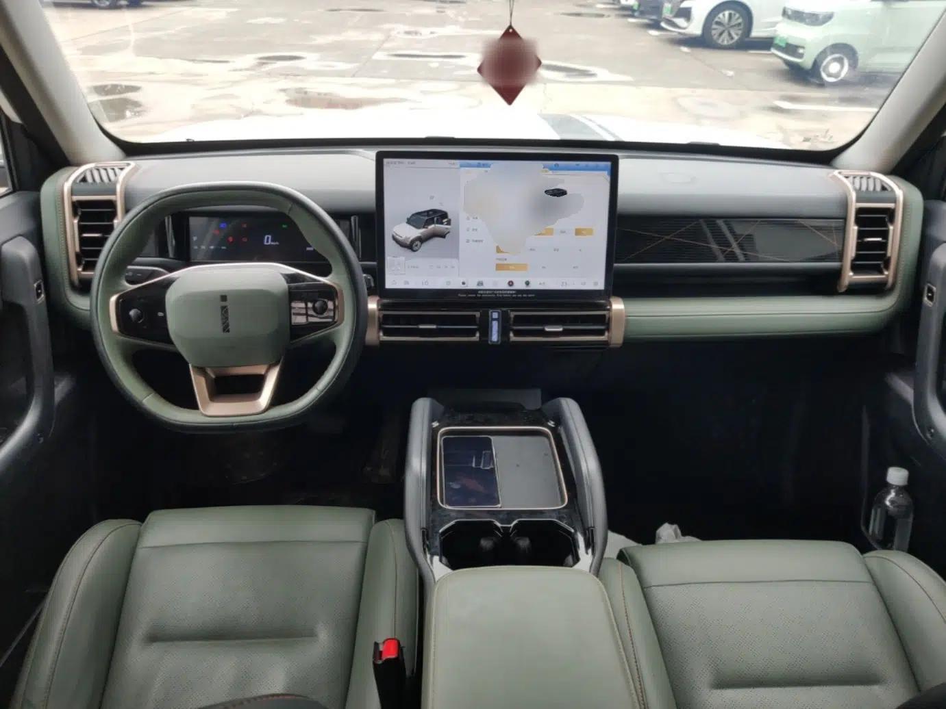 iCAR 03 2024 401km Two-Wheel Drive Standard Advanced Version — миниатюра 12