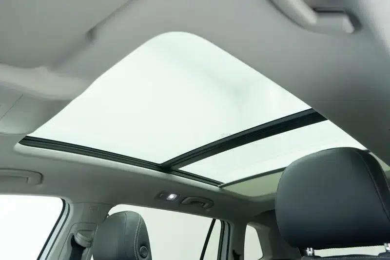 Tiguan L 2024 330TSI 2WD R-Line Premium Edition — миниатюра 19