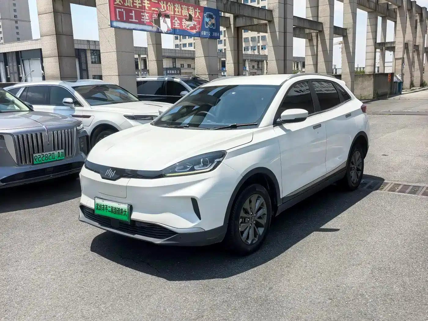 Weltmeister EX5 2018 EX5 400 Lite Explorer Edition — миниатюра 1