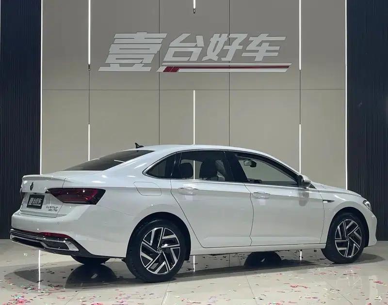 2023 Volkswagen Sagitar 280TSI DSG Lite — миниатюра 6