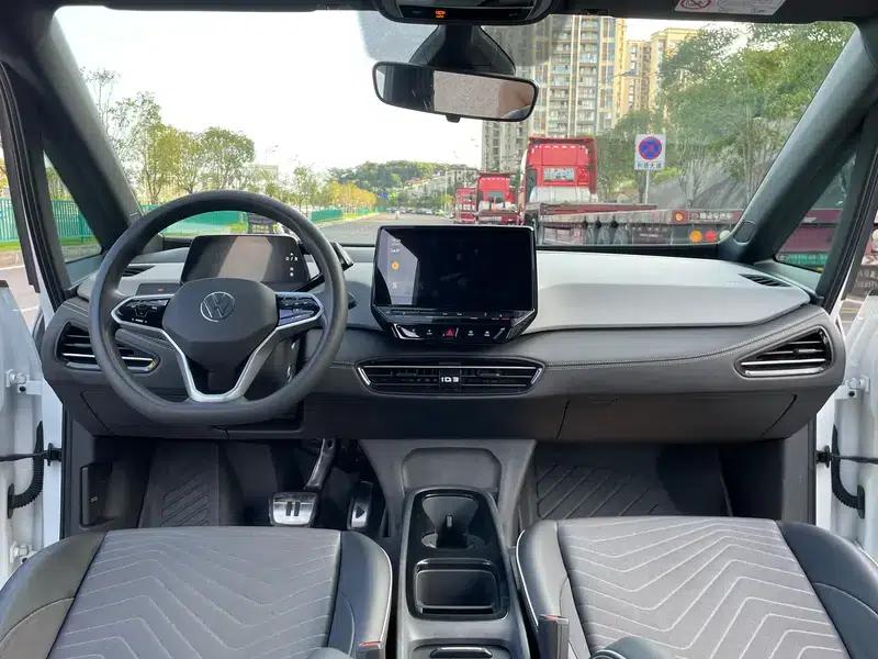 Volkswagen ID.3 2024 Intelligent Edition — миниатюра 9
