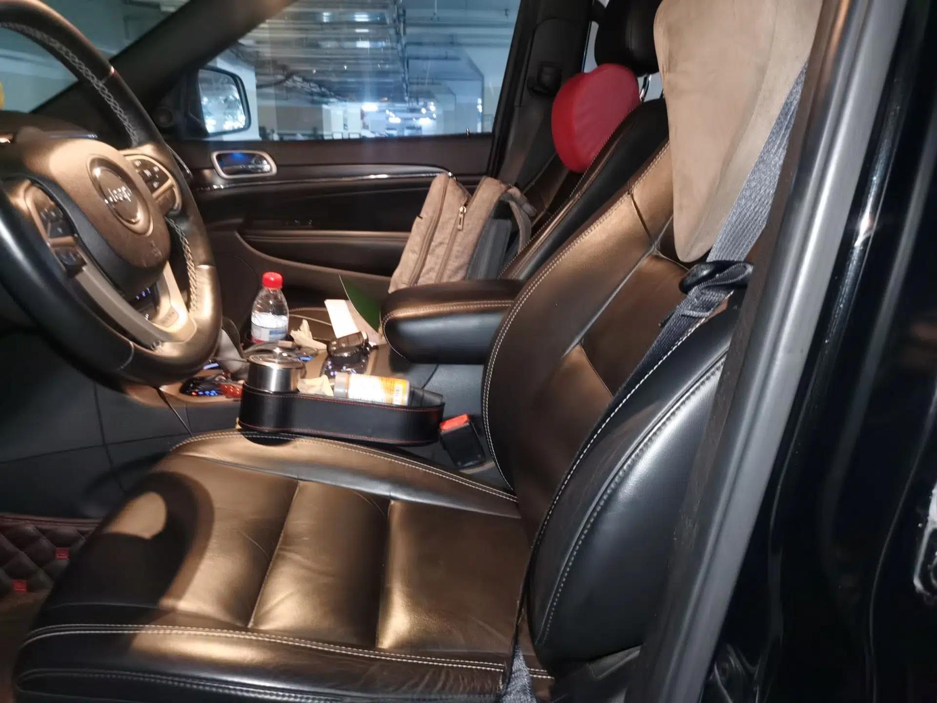 Jeep Grand Cherokee 2016 3.0L Comfort Navigation Edition — миниатюра 15